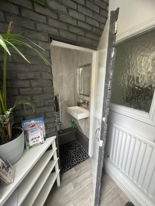 Вилла Quirky Town Centre Hideaway Лимингтон Экстерьер фото